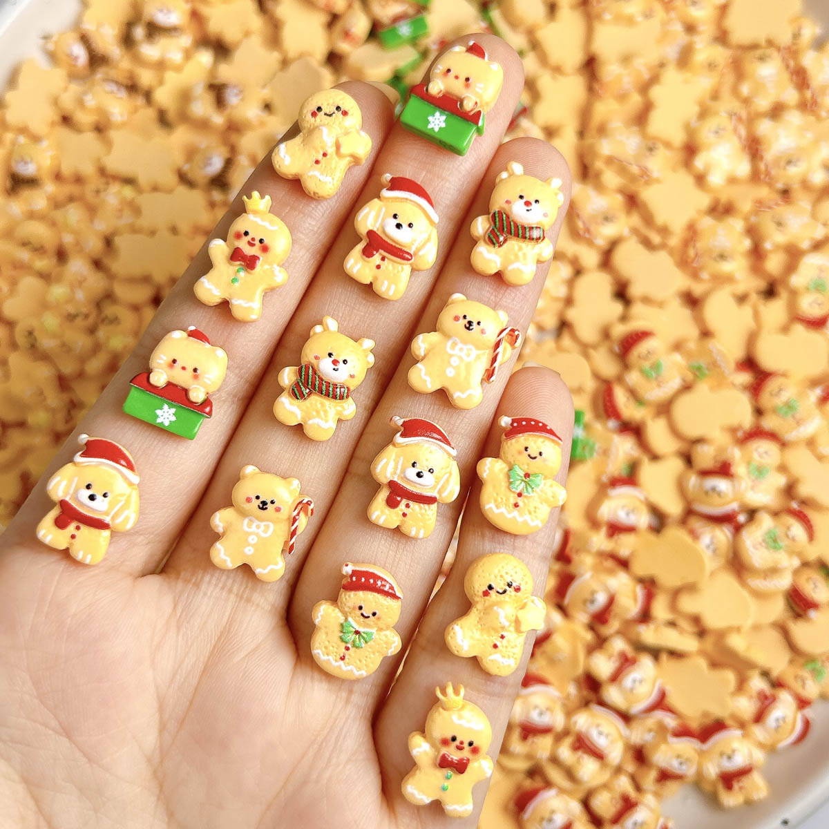 Nail Art For Men - 20개 귀여운 크리스마스 진저브레드맨 엘크 레진