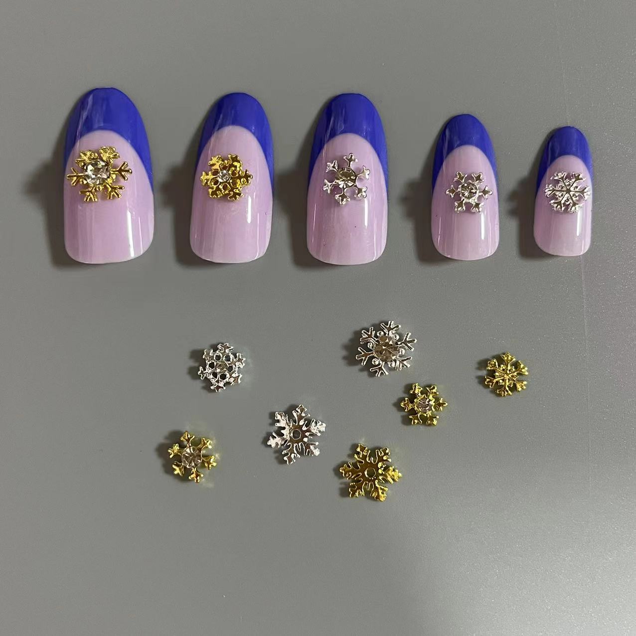 60개 겨울 눈의 여왕 크리스마스 축제 금색 은색 작은 - Nail Art Queen 리뷰 및 가격