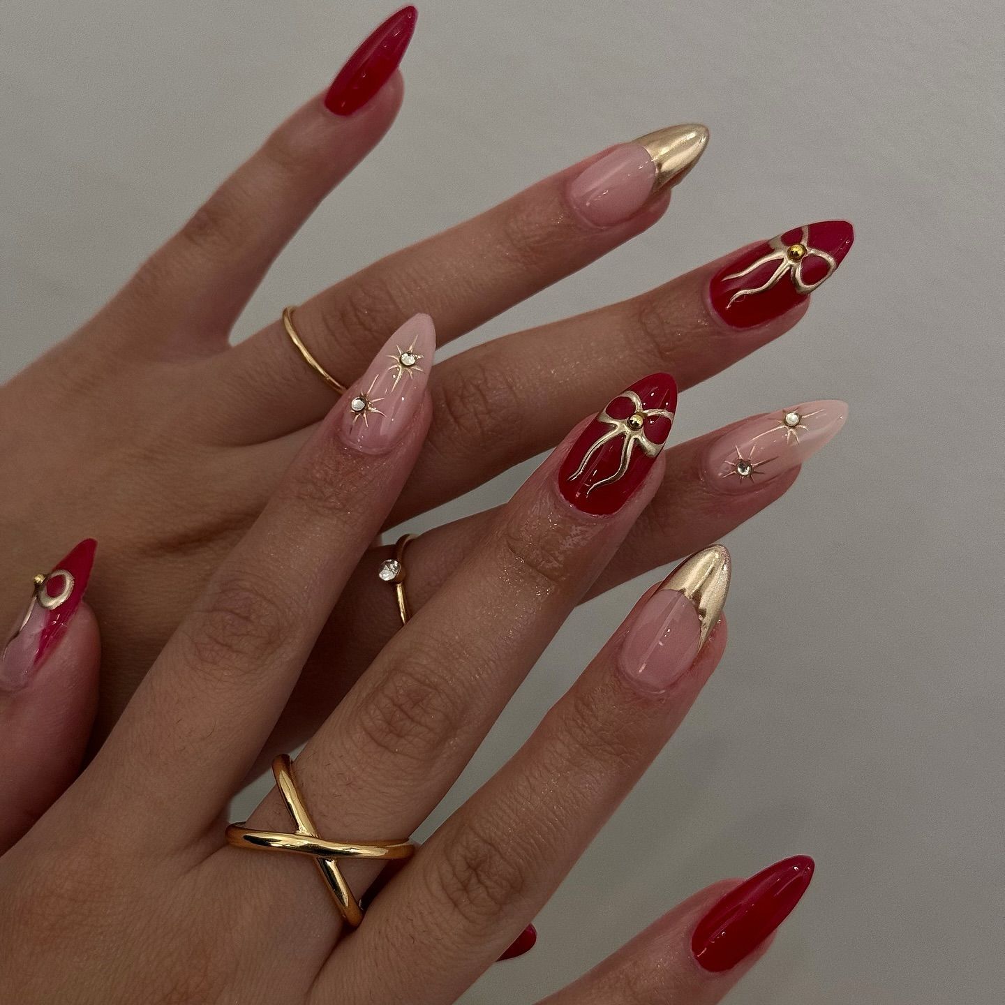 24개 레트로 와인 레드 프렌치 아몬드 모양 인조 손톱 - Nail Art Simple 리뷰 및 가격